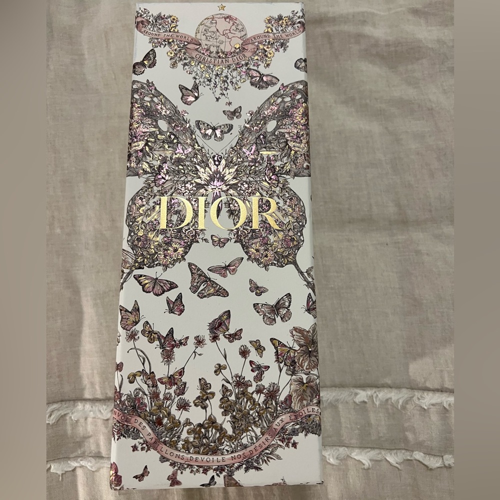 Authentic Dior Box - Picture 2 of 7